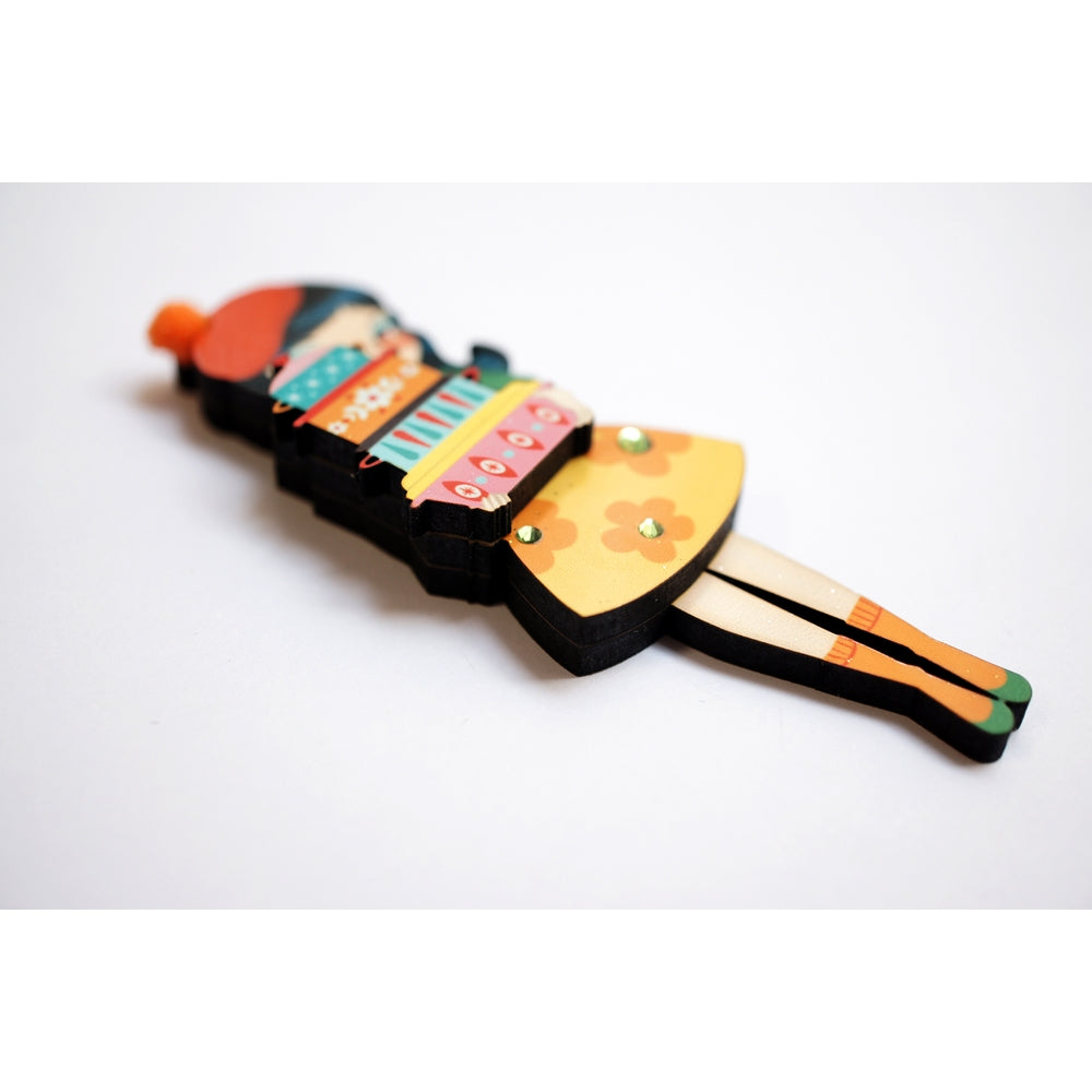 Girl with Retro Pyrex Containers Brooch by Laliblue 2