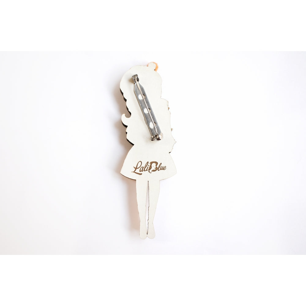 Girl with Retro Pyrex Containers Brooch by Laliblue 4