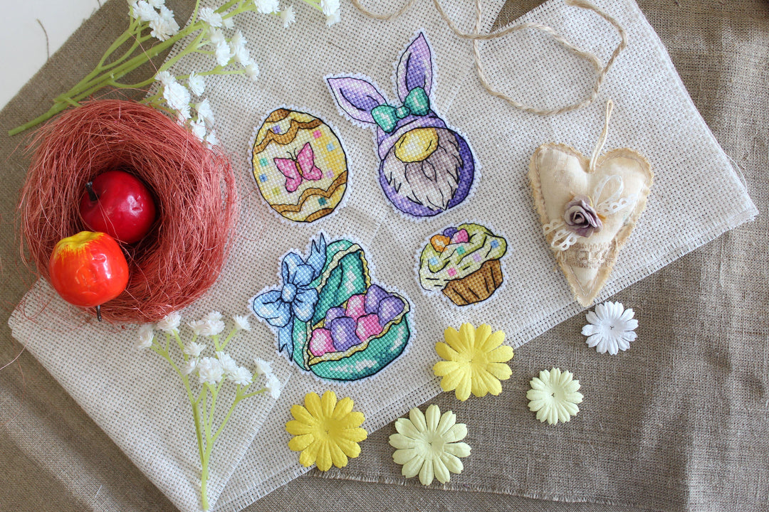 Gnome and Cradle. Magnets SR-585 Plastic Canvas Counted Cross Stitch Kit