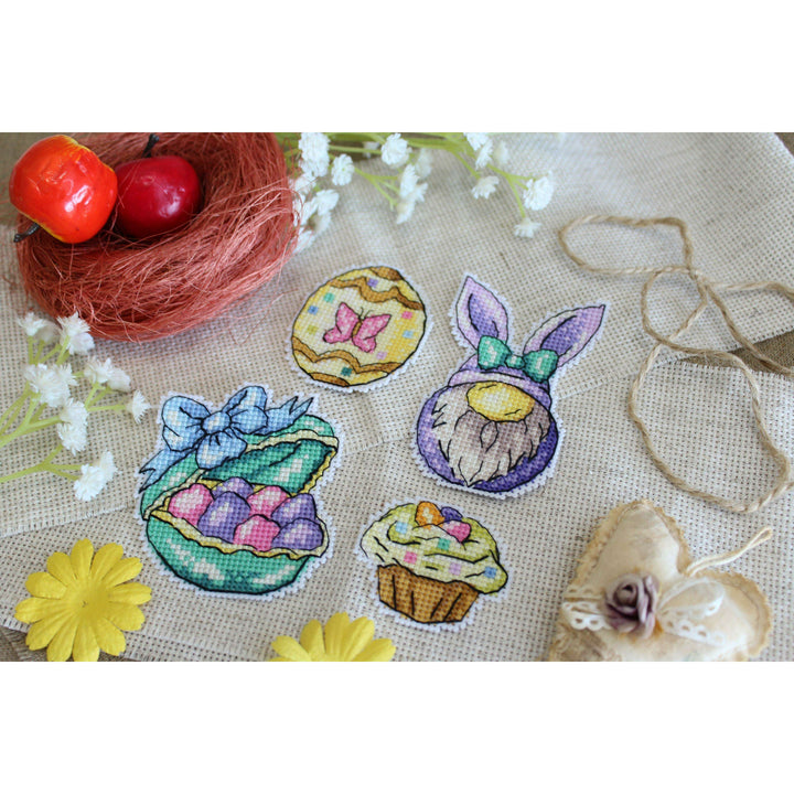 Gnome and Cradle. Magnets SR-585 Plastic Canvas Counted Cross Stitch Kit