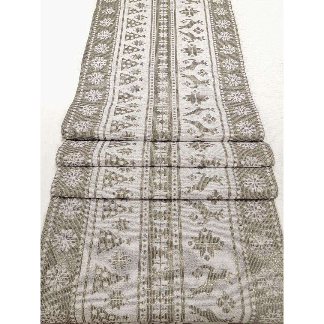 Gray Nordic Christmas Table Runner F07M5-9B Silver