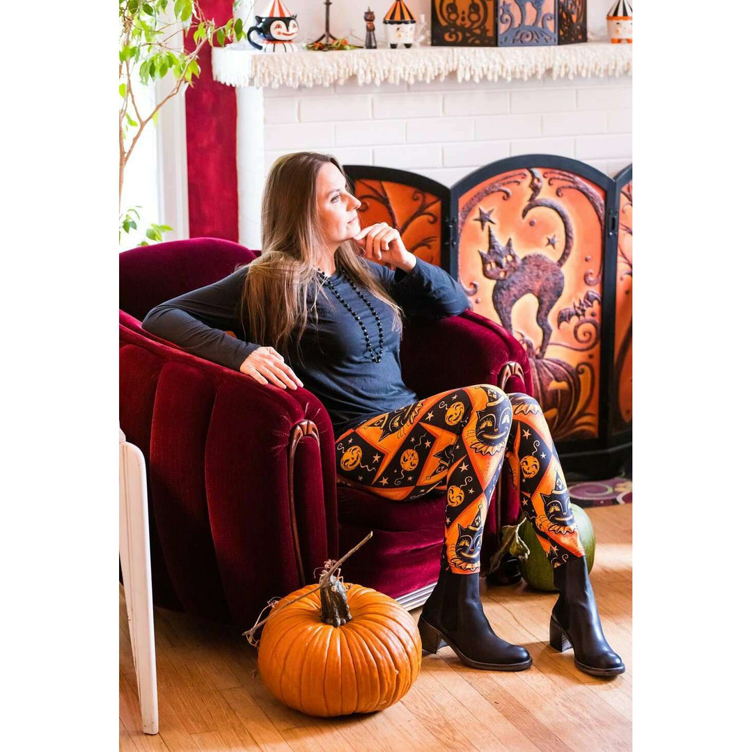 "Grinning Jack" (Johanna Parker Exclusive) Orange Vintage Cat - High-quality Handcrafted Vibrant Leggings