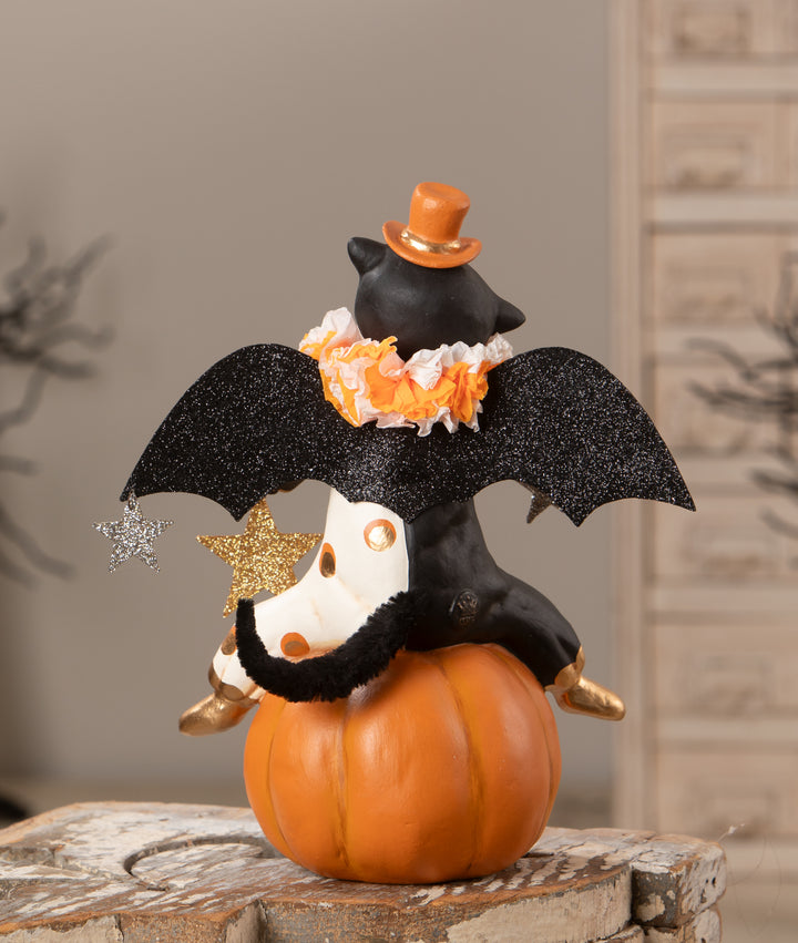 Clowning Cat on Jack by Bethany Lowe Designs, image 3