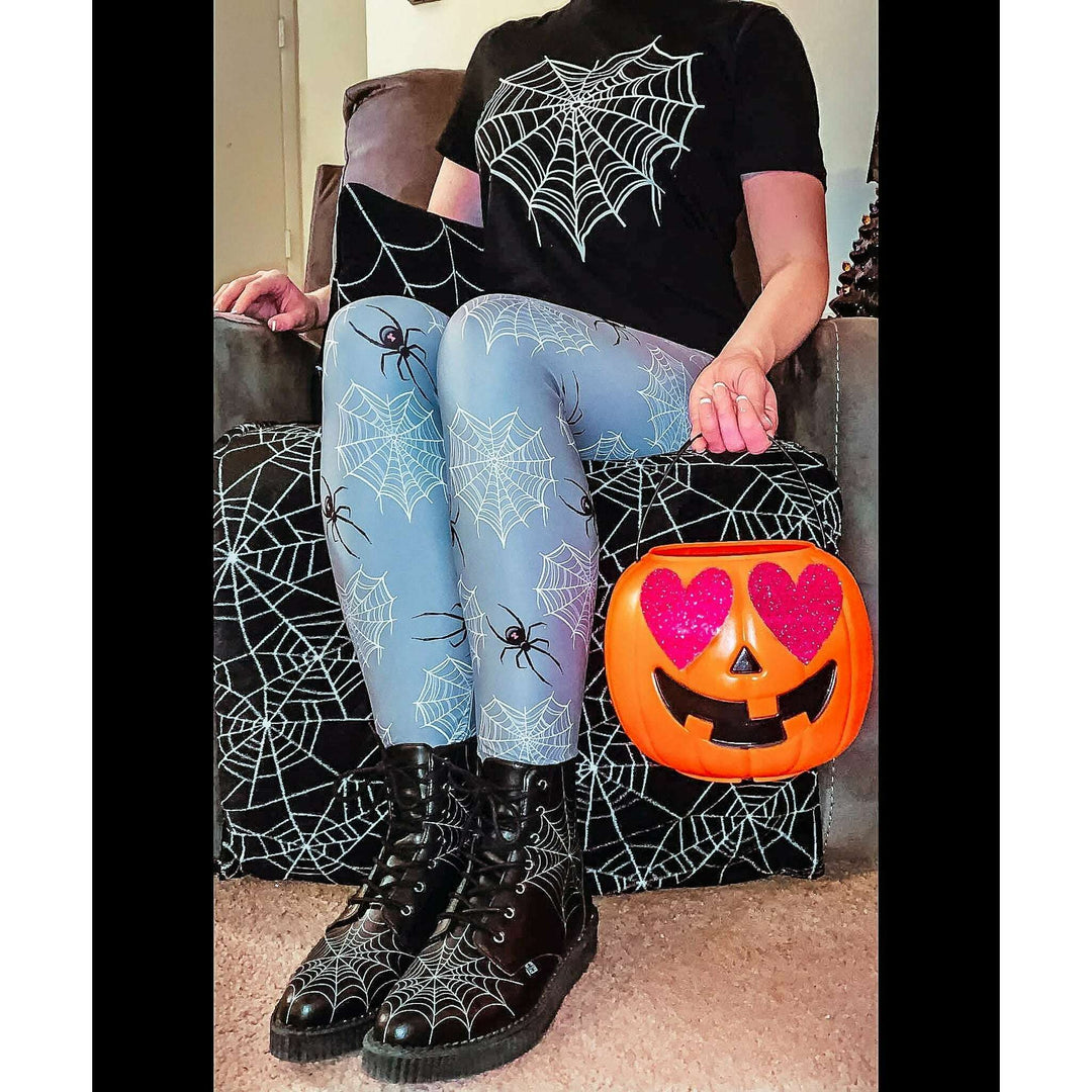 Heart Spider Web Tee - Unisex Shirt