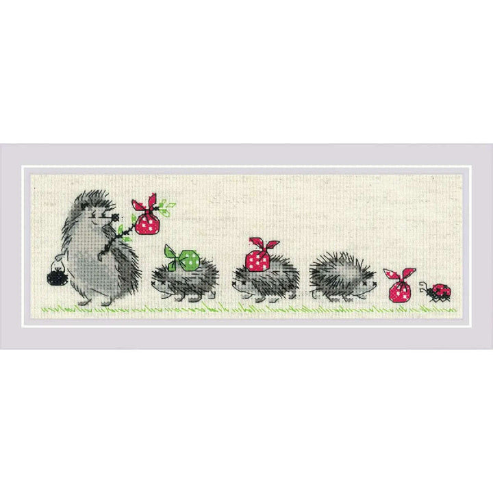Hedgehogs R1711 Counted Cross Stitch Kit