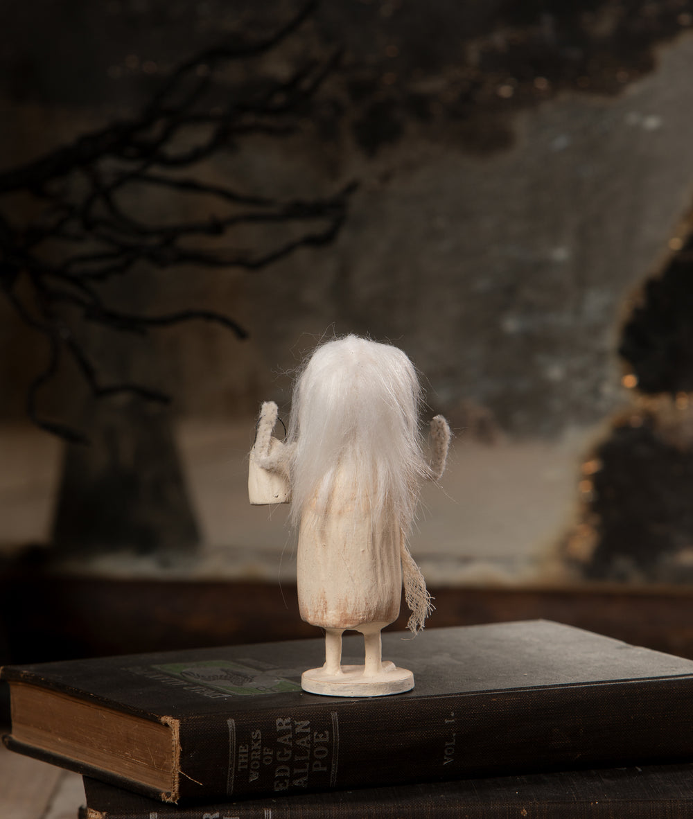 Ghostly Grace by Bethany Lowe Designs, image 2