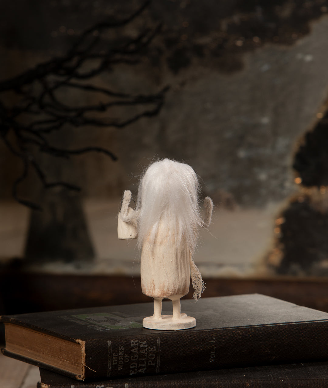 Ghostly Grace by Bethany Lowe Designs, image 2