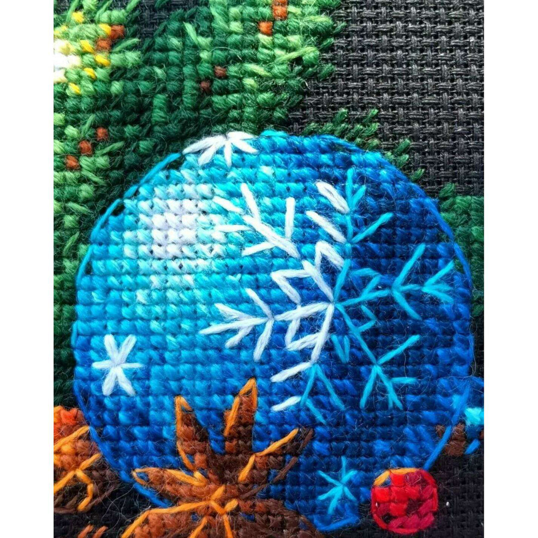 Holiday Flavor R2157 Counted Cross Stitch Kit