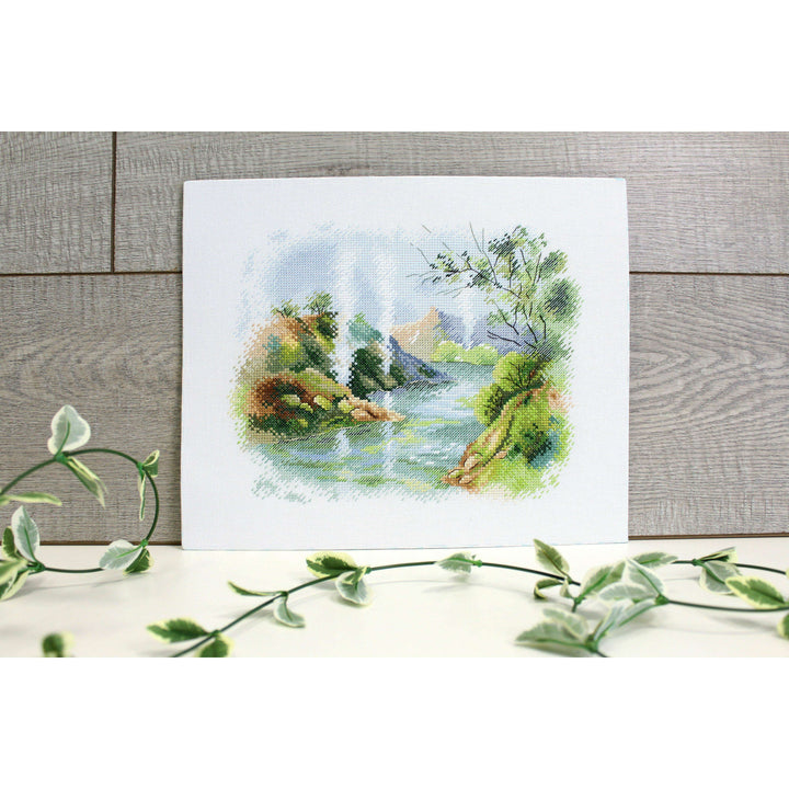 Hot Spring Valley A-041 Cross stitch kit