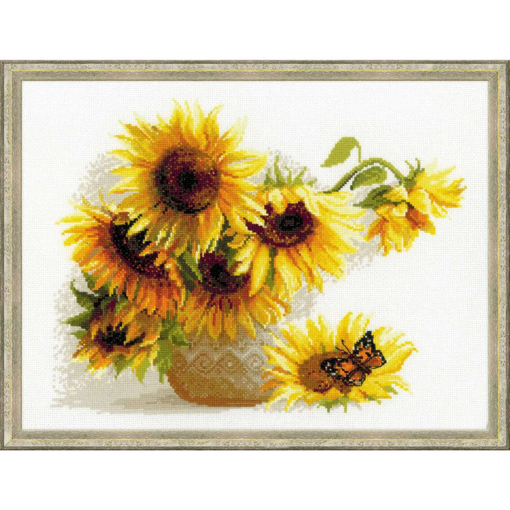 Hot Summer R1488 Counted Cross Stitch Kit