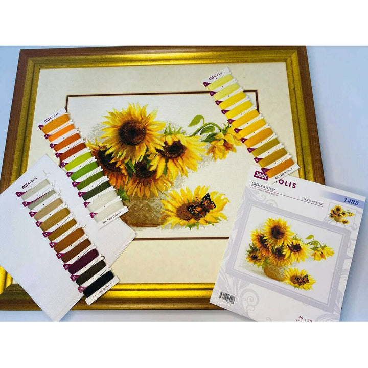 Hot Summer R1488 Counted Cross Stitch Kit