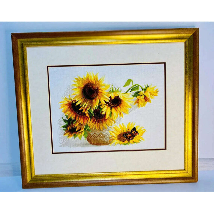 Hot Summer R1488 Counted Cross Stitch Kit