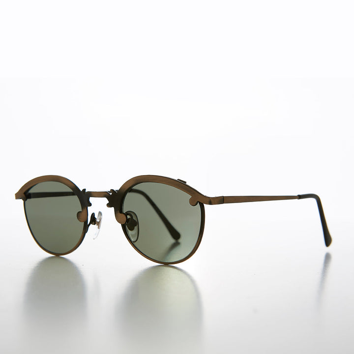 Round 90s Metal Unique Sunglass with Arrow Nose Bridge - Charmer