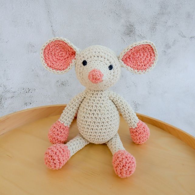 DIY Crochet Kit Monica Mouse PAK295