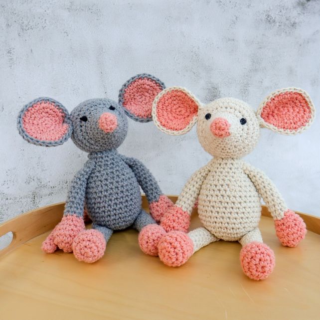 DIY Crochet Kit Monica Mouse PAK295