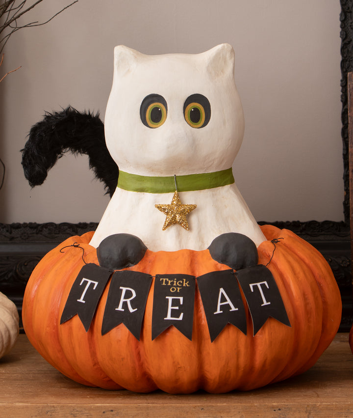 Trick or Treat Casper by Bethany Lowe Designs, halloween decor