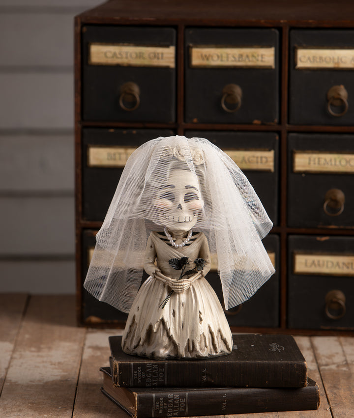 Bride Evangeline Skelly by Bethany Lowe Designs, image 3