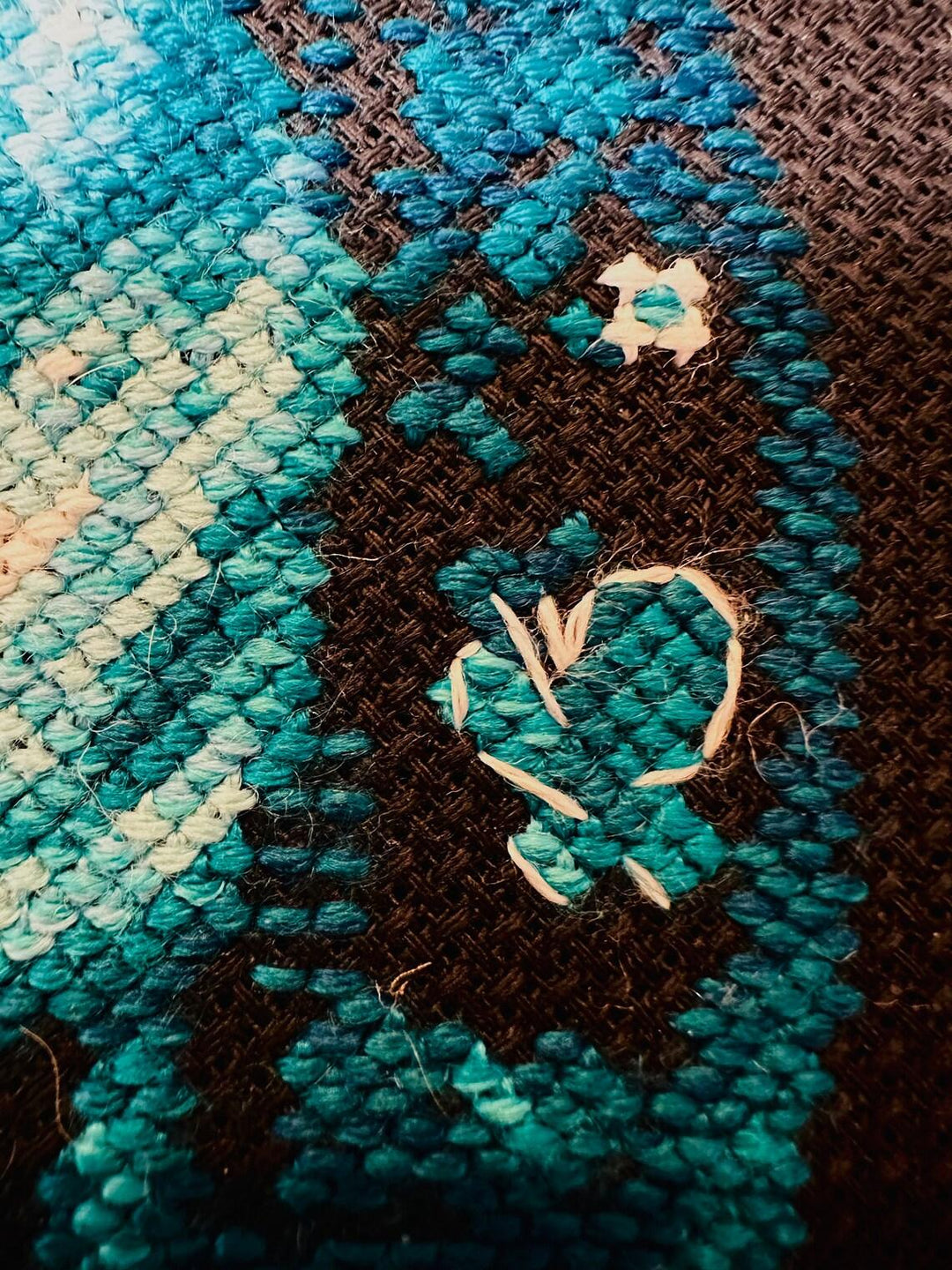 Unicorn Tear R2161 Counted Cross Stitch Kit