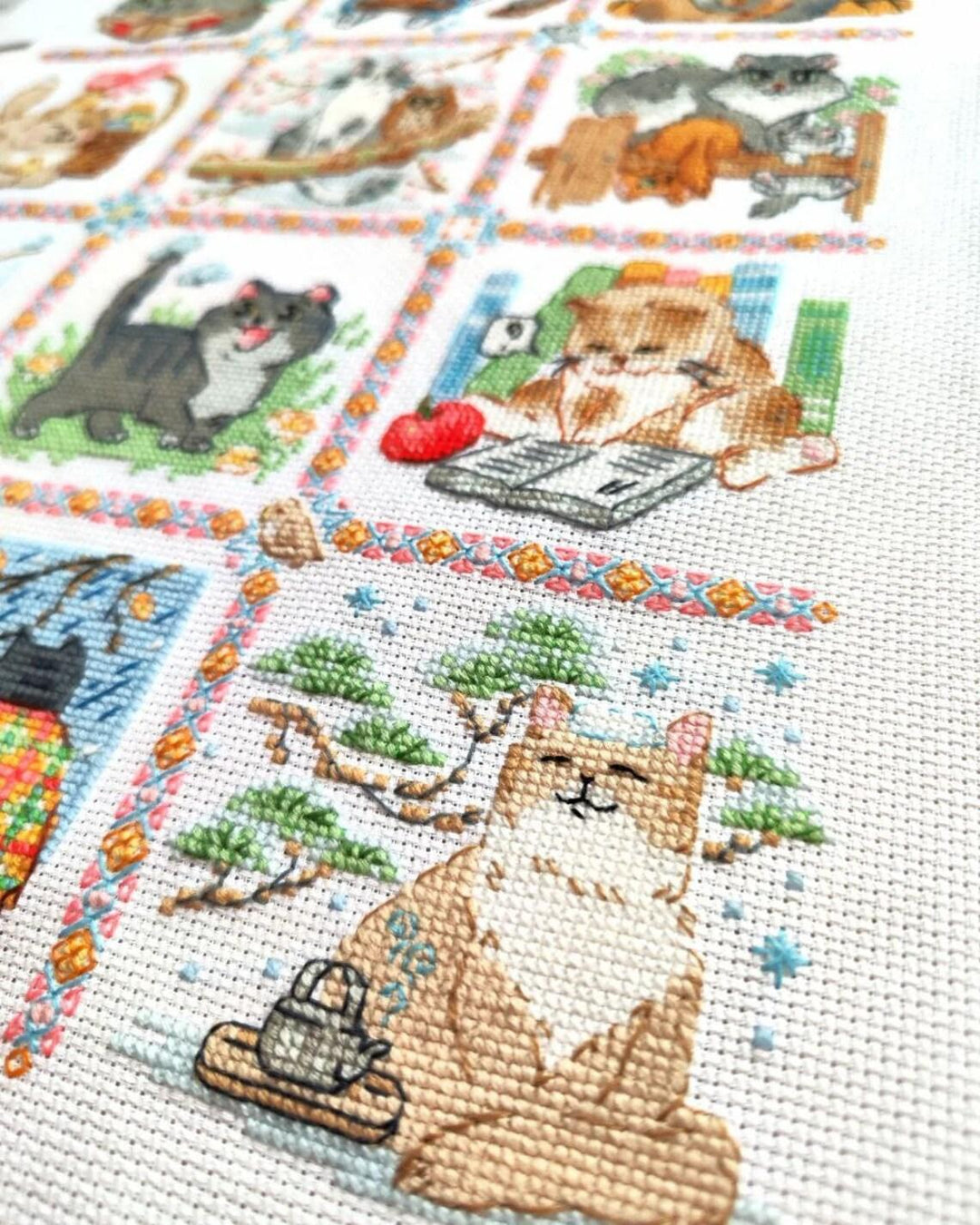 Cat Calendar R2136 Counted Cross Stitch Kit