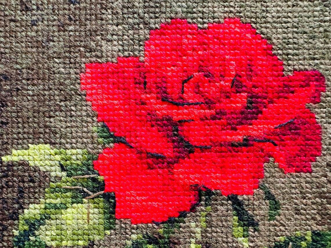 Rose and Sweet Cherry R2123 Counted Cross Stitch Kit