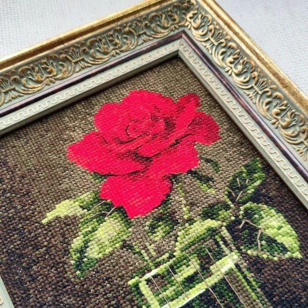 Rose and Sweet Cherry R2123 Counted Cross Stitch Kit