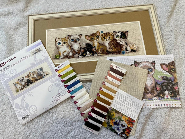 Kittens R2180 Counted Cross Stitch Kit