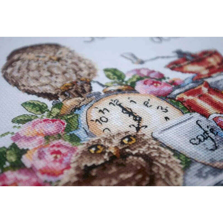 It's coffee o'clock K-83 Counted Cross-Stitch Kit