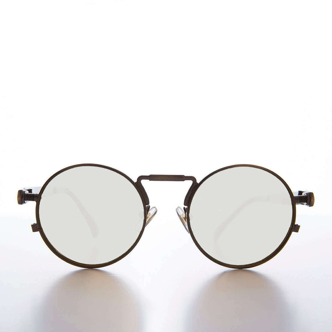 Ivan with Mirror Lens