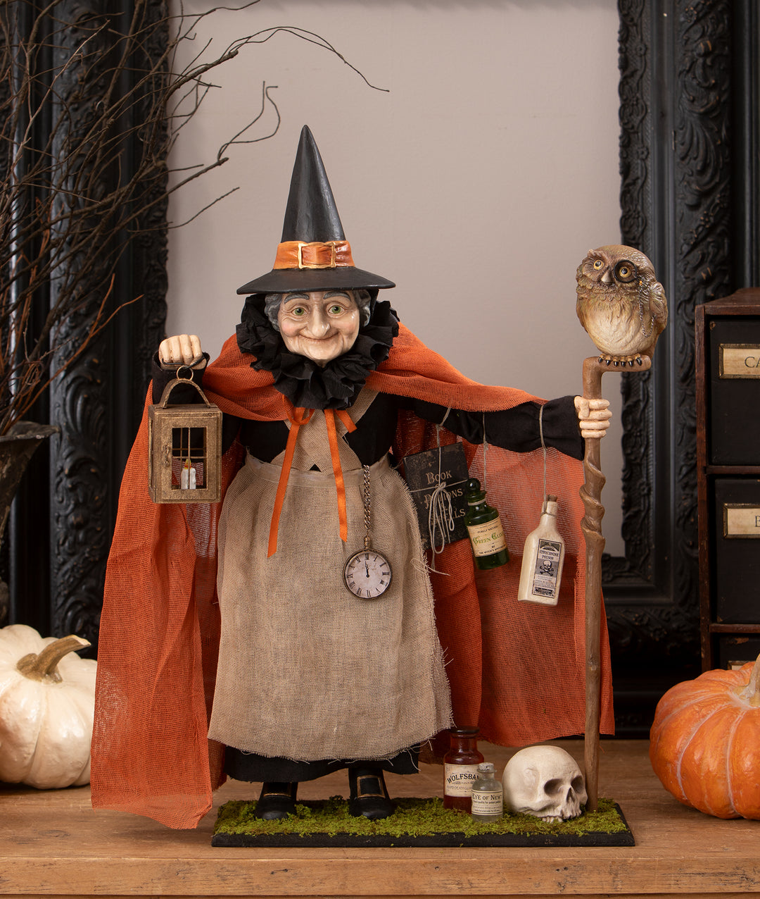 Potion Peddler Zelda Witch by Bethany Lowe Designs, image 3