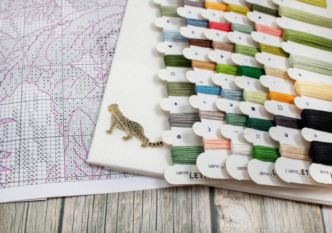 Jungle Time L8071 Counted Cross Stitch Kit