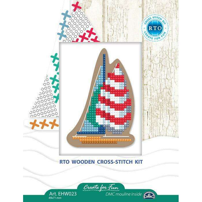 Kit for decorating with perforated wooden form EHW023