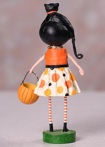 Kit Kat Halloween Figurine by Lori Mitchell *New for 2024*