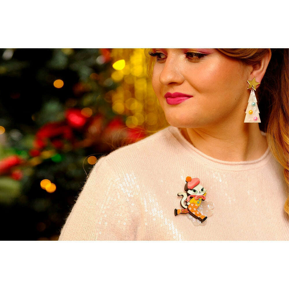 Kitten Skating on Ice Brooch by Laliblue – view 2