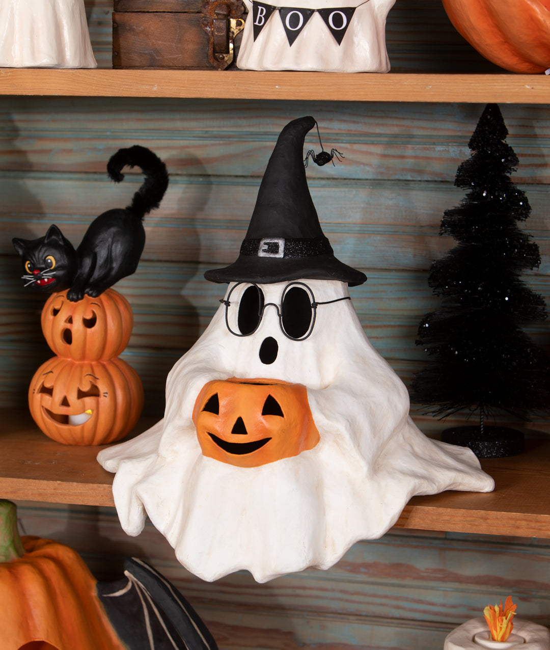 Frightened Fergus Shelf Sitter by Bethany Lowe Designs, image 5