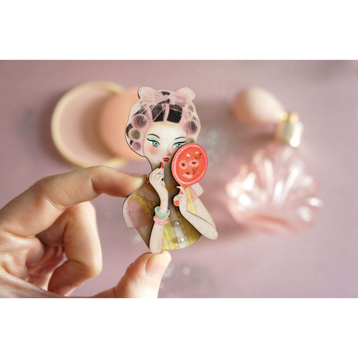 Vanity Lady Brooch by Laliblue