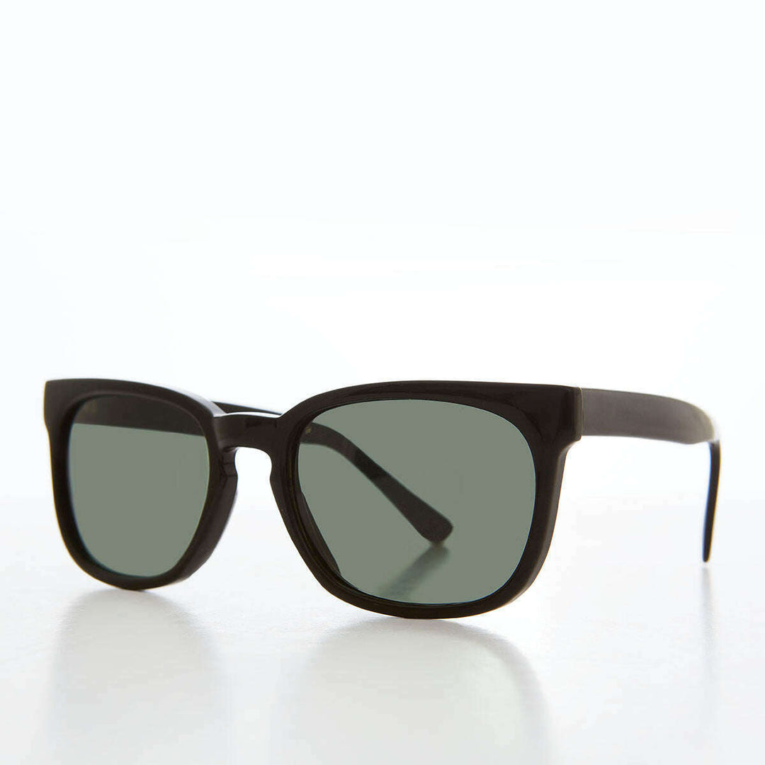 Large Classic Square 1950s Style Sunglass with Keyhole Bridge - Hudson