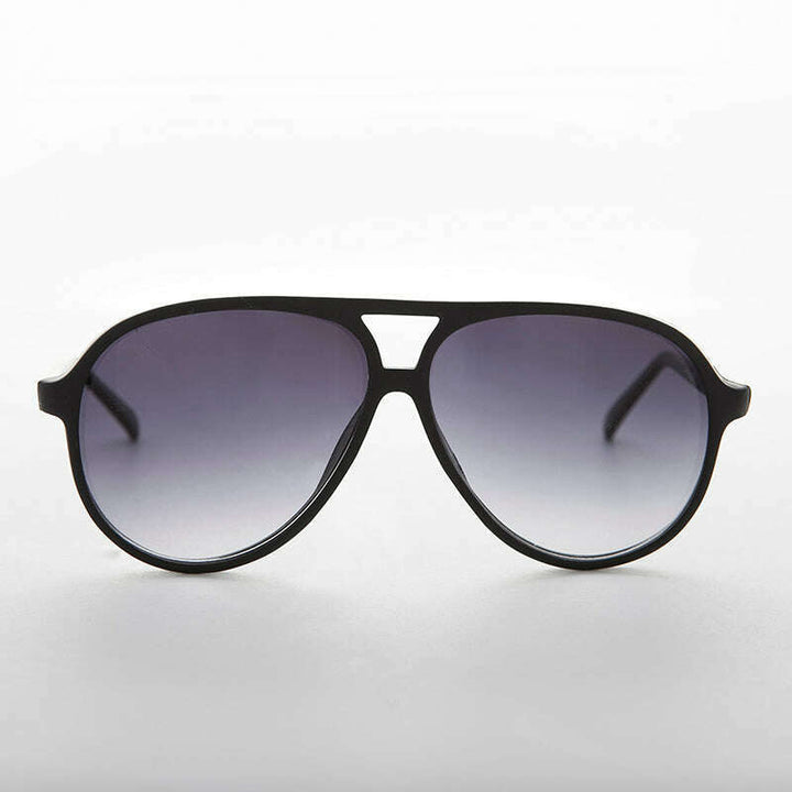 Large Frame Pilot Vintage Sunglass with Gradient Lens - Champ