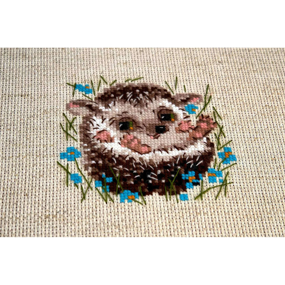 Little Hedgehog R1753 Counted Cross Stitch Kit