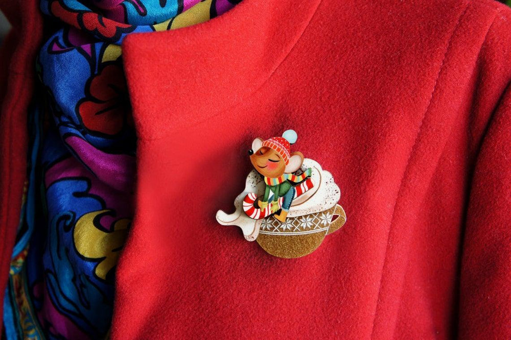 Little Mouse on Cappuccino Cream Brooch by Laliblue - Quirks!