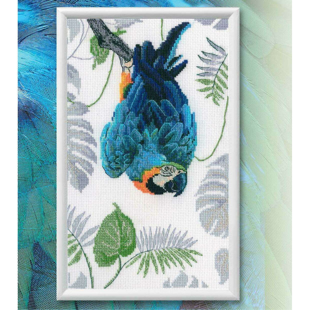 Macaw  M745 Counted Cross Stitch Kit