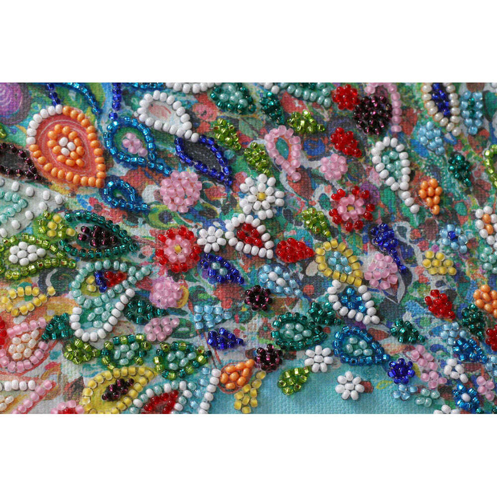 Mini Bead embroidery kit - Colored tail AM-187