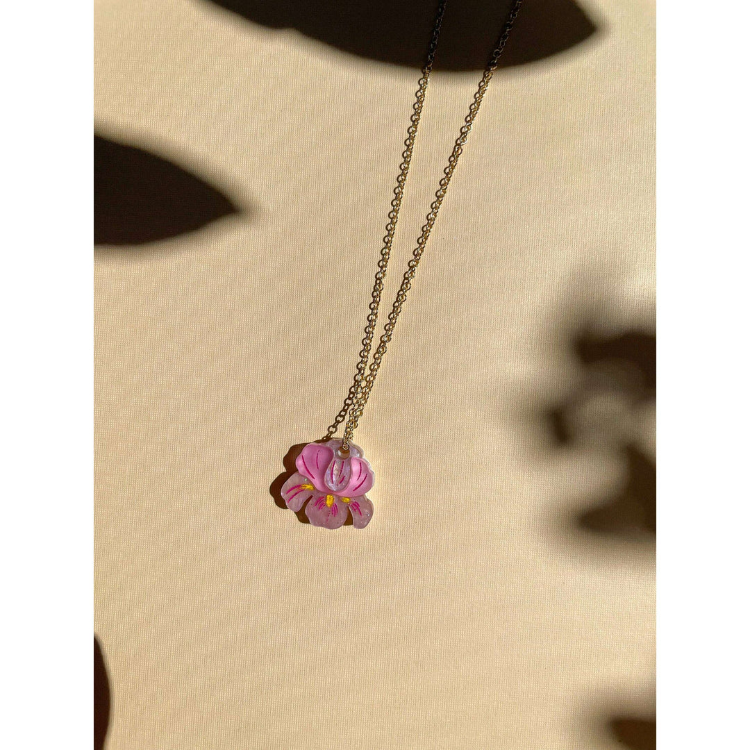 Mini Iris Necklace