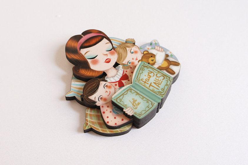 Mother's Day brooch by LaliBlue - Quirks!