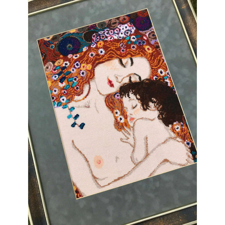 Motherly Love after G. Klimt`s Painting  R916 Counted Cross Stitch Kit