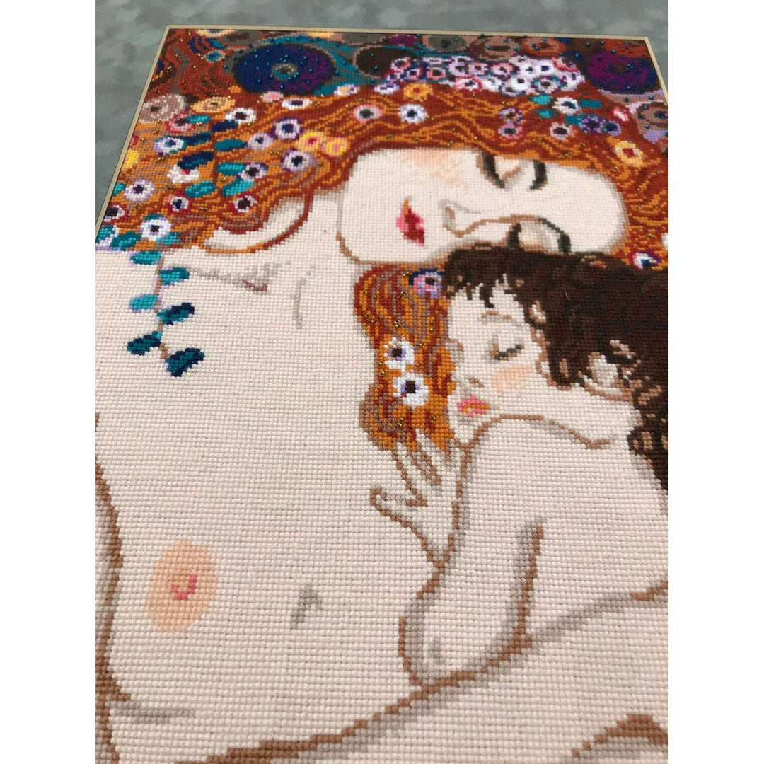 Motherly Love after G. Klimt`s Painting  R916 Counted Cross Stitch Kit