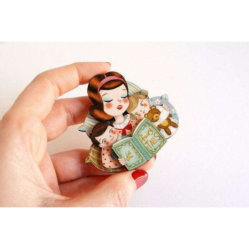 Mother's Day brooch by LaliBlue - Quirks!