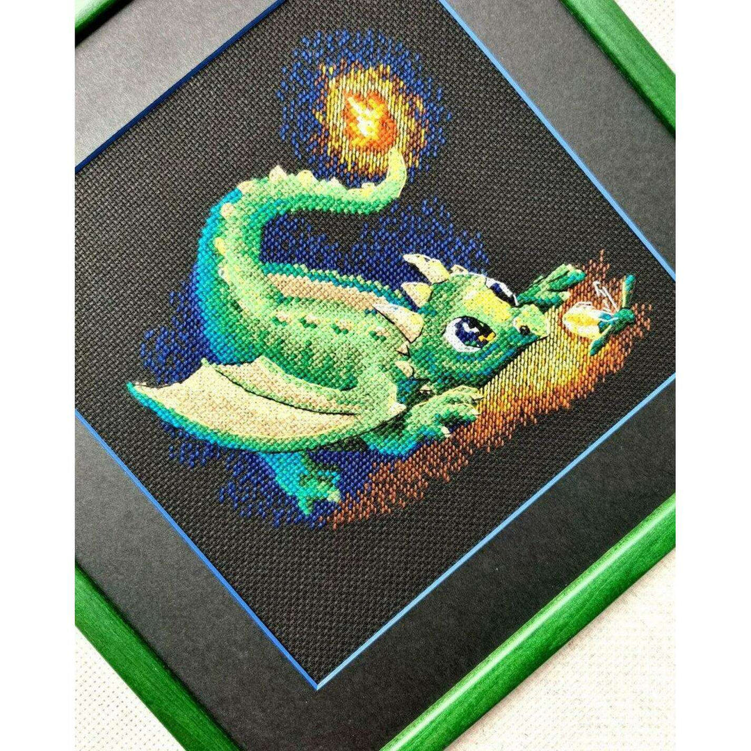 Naughty Sparkles R2160 Counted Cross Stitch Kit