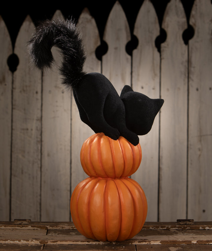 Pumpkin Stack Black Cat by Bethany Lowe Designs, image 4