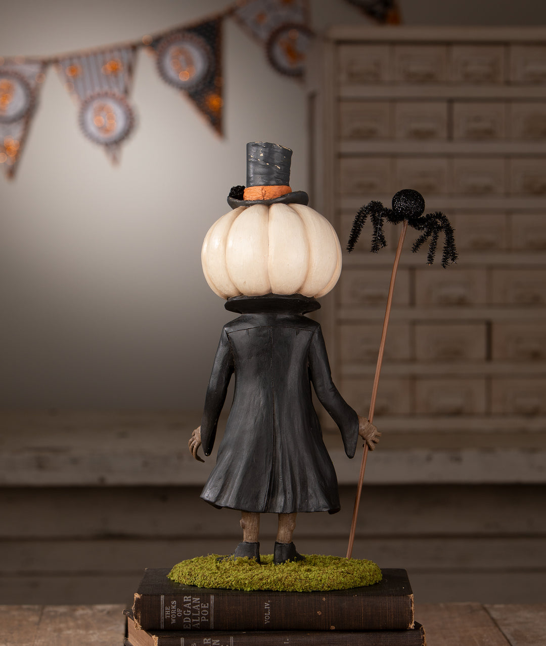 Mr. Gourdy's Night Out by Bethany Lowe Designs, image 2