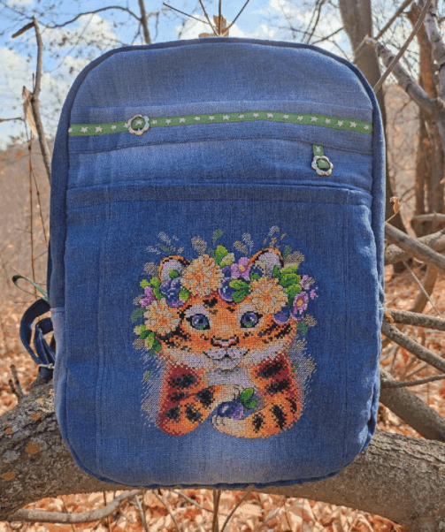 On a Summer Day SM-612  Counted Cross Stitch Kit